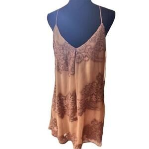 NWOT Lavender Brown embroidered floral dress strappy racerback size M dust rose